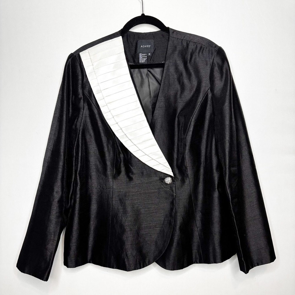 ASHRO Black Textured Blazer with White Pleated Lapel Button Size 18 Party Event